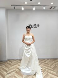 -予白婚纱礼服馆