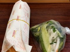 -Bánh Mì Huynh Hoa