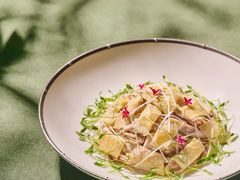 捞起水晶葵花鸡-广州文华东方酒店·江-由辉师傅主理