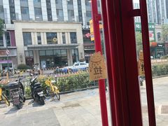 -何师傅美蛙鱼头(汉街店)