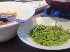 -香山湖渔家大院