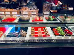 -Salon de The de Joel Robuchon(外滩18号店)