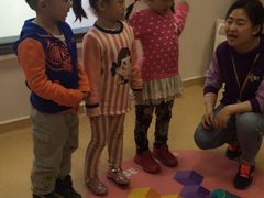 -瑞思少儿中心·少儿英语素养启蒙(回龙观校区)