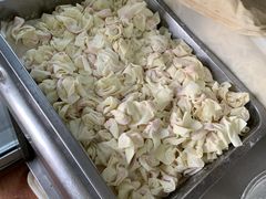 -无名氏宵夜小摊(祝家三姐妹馄饨店)