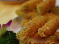 -东方之猪四更烤乳猪(金垦总店)