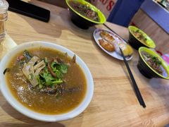 -胡仕光陵水酸粉