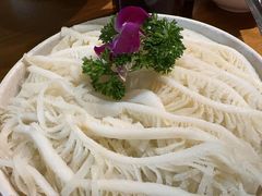 -佬土鹅肠火锅(中建大观店)