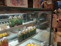 -奈雪的茶(湖滨银泰in77C区PRO店)