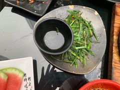 -何师烧烤·香辣蟹·川菜·30年老品牌(太古里旗舰店)