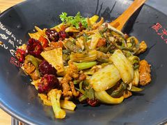 -风光老灶麻辣香锅(大成路翠微百货店)