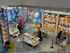 -KAKAO FRIENDS(弘大店)