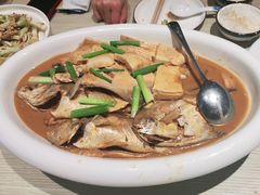 -小船渔村•大连菜•大连焖鱼(黄河路店)