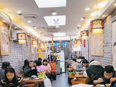 大堂-曹丞相·地锅鸡·地锅鱼(武林店)