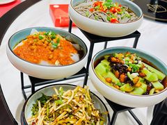 -新侗家食府(蟠桃宫店)