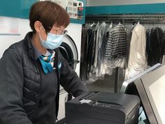 -福奈特洗衣·洗鞋·奢侈品护理(长阳路店)