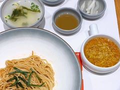 -馋三尺蟹粉小笼(人民广场店)