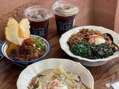 -CowCow其其·牛杂咖啡公司(六运店)
