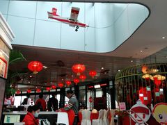 大堂-东方明珠·可口可乐欢乐餐厅
