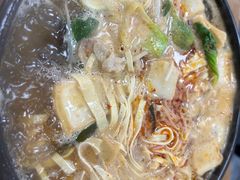 -天瑞福云南过桥米线(十里河店)