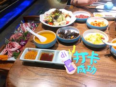 -明洞阿姨·韩式酱蟹烤肉·创意料理(三元桥店)