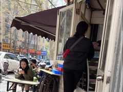 -赵家牛肉砂锅(台西三路店)