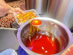 -三个四川人火锅(华联商厦店)