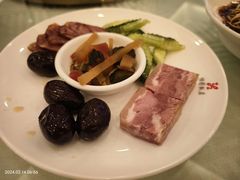 -怡园饭店-餐厅(四望亭店)