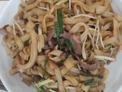 干炒牛河-三头牛·潮汕牛肉生蚝火锅 (夏湾店)