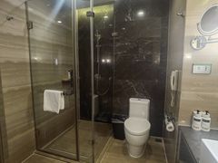 -上海松江假日酒店