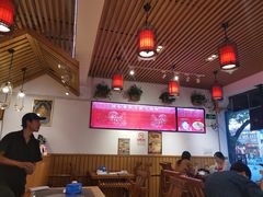 大堂-重庆烧鸡公火锅(簋街店)