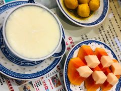 -广信牛奶甜品世家(台东店)