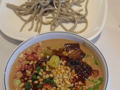 -天宜隆蘑菇宴火锅(石景山旗舰店)