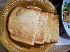 咖椰吐司-HELLO 27 意面·沙拉·帕尼尼