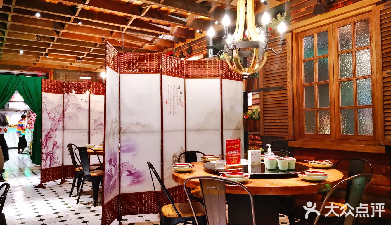 浓油赤酱的肉肉最棒了👍🥙