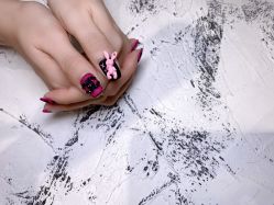 -沫儿·美甲美睫·半永久·皮肤管理