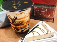 -THE ALLEY 鹿角巷(合生汇店)