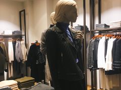 -Massimo Dutti(曲江银泰店)