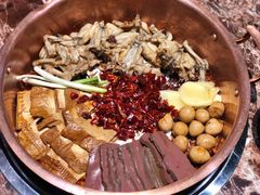 -味仙疯美蛙鱼头(清扬路总店)