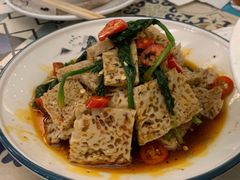 菠菜拌面筋-阿拉丁新疆风味餐厅·清真(罗廊巷店)