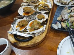 -老东镇啤酒屋海鲜加工·蒸汽海鲜·海鲜烧烤(台东店)