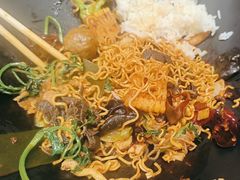 -醉人椒麻辣香锅(王府井喜悦店)