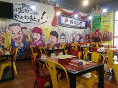 大堂-满盆龙虾烧烤小串(宏伟路第一直营店)