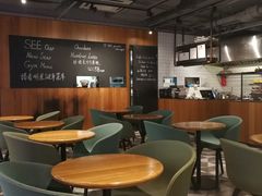 -Wagas沃歌斯(百盛优客店)