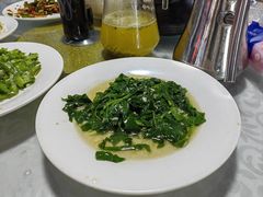 -范饭椰林川湘味海鲜·椰子鸡(三亚湾椰梦长廊店)