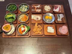 -银米·云南传统过桥米线(双廊黑金冠店)