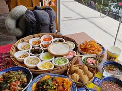 -包整·丝娃娃(一览甲秀楼风景店)