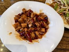 -泉畔人家·老济南经典鲁菜(大明湖店)