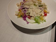 皇冠凯撒沙拉-鱼翅楼·津派砂锅鱼翅(水上公园店)
