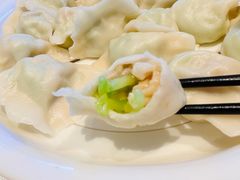 -品海楼·大连海胆锅贴馆(东港店)