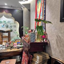 -威思丽高温瑜伽会馆